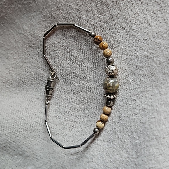 Set of Magnetic Clasp Bracelets - Picture 10 of 11